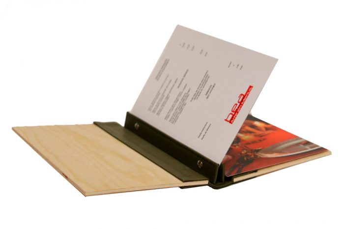 Carta para Sobremesas de madeira AWEM6574 - 2 parafusos Interiores -15 x 21cms